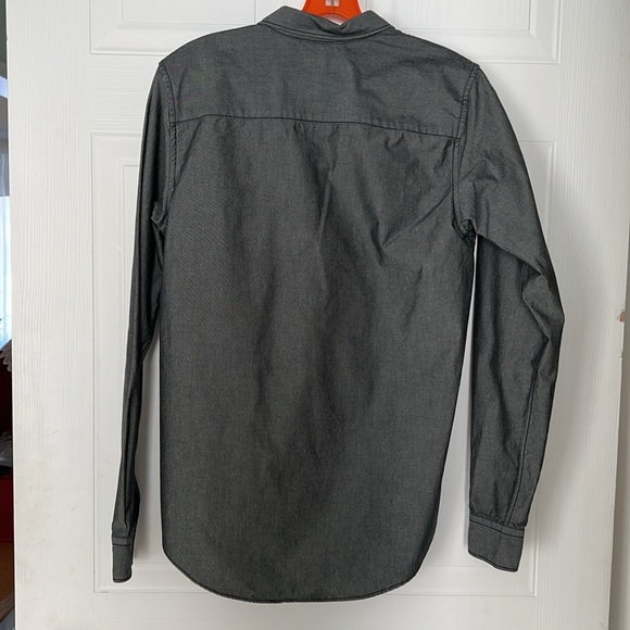 Grey patterned men’s button down shirt - Picture 2 of 2